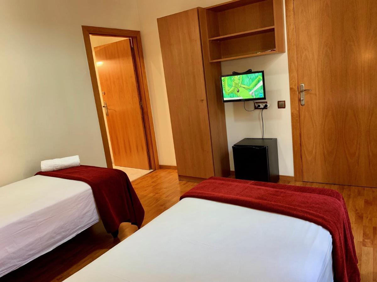 Hostal Madrazo Barcelona Exteriör bild