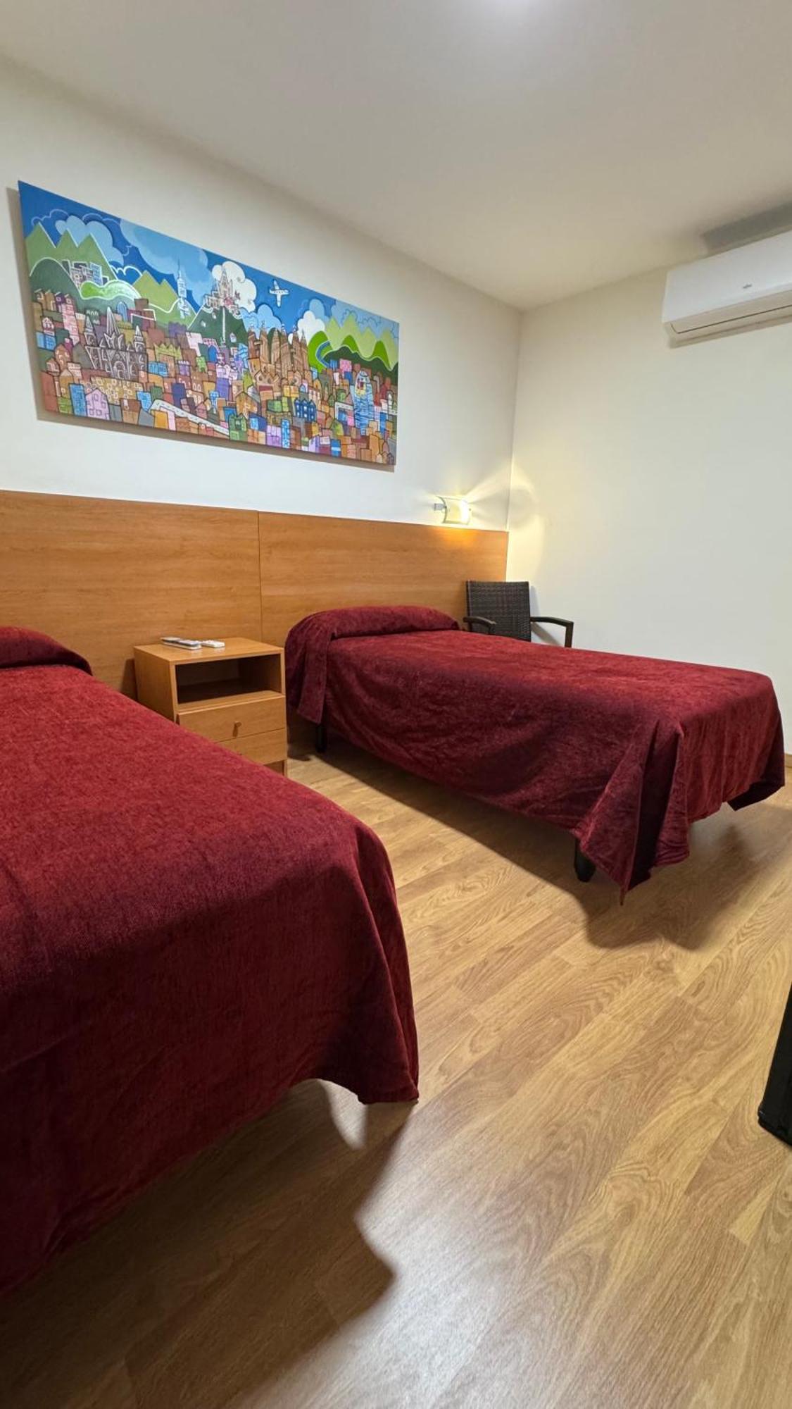 Hostal Madrazo Barcelona Exteriör bild