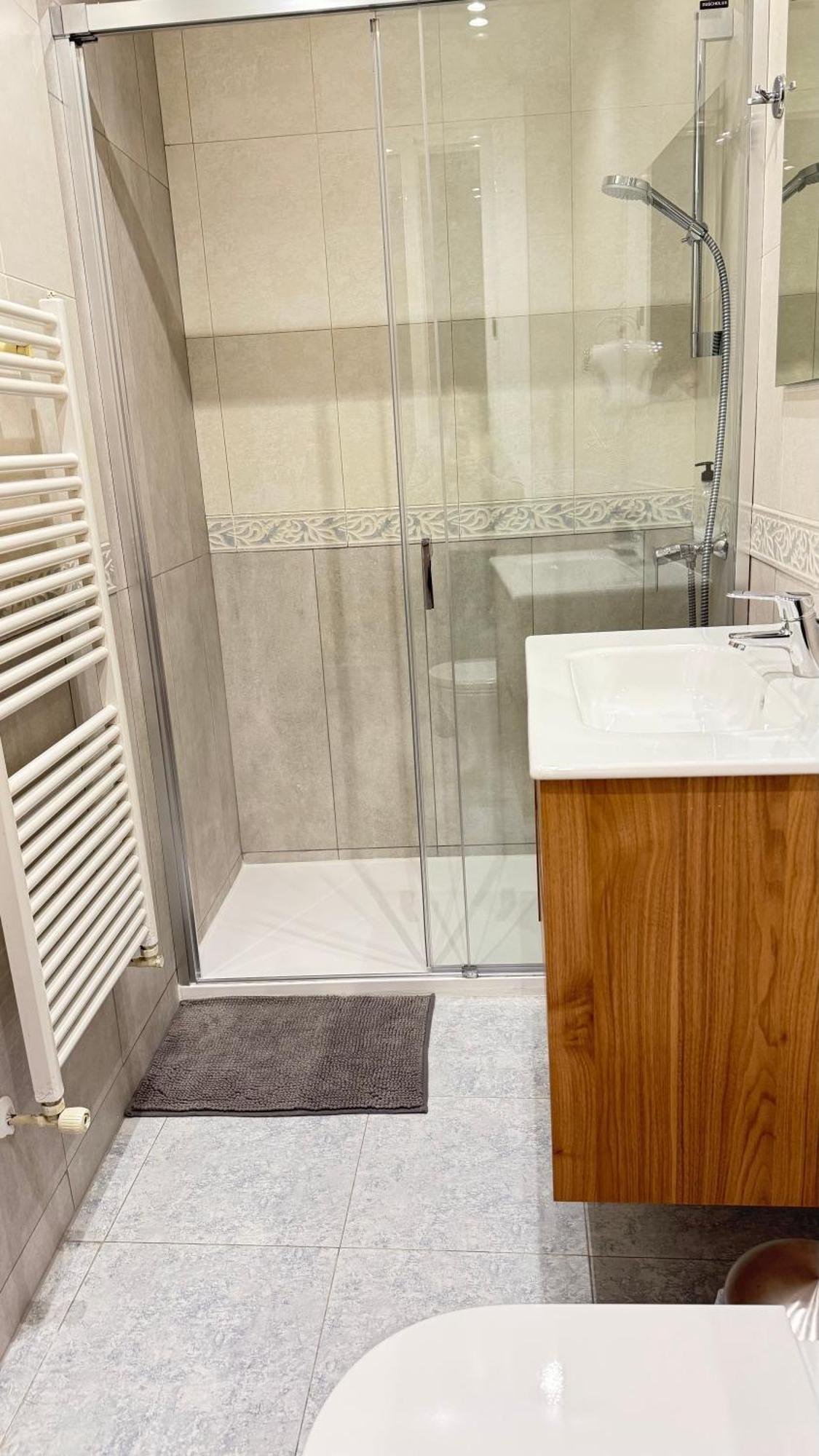 Hostal Madrazo Barcelona Exteriör bild