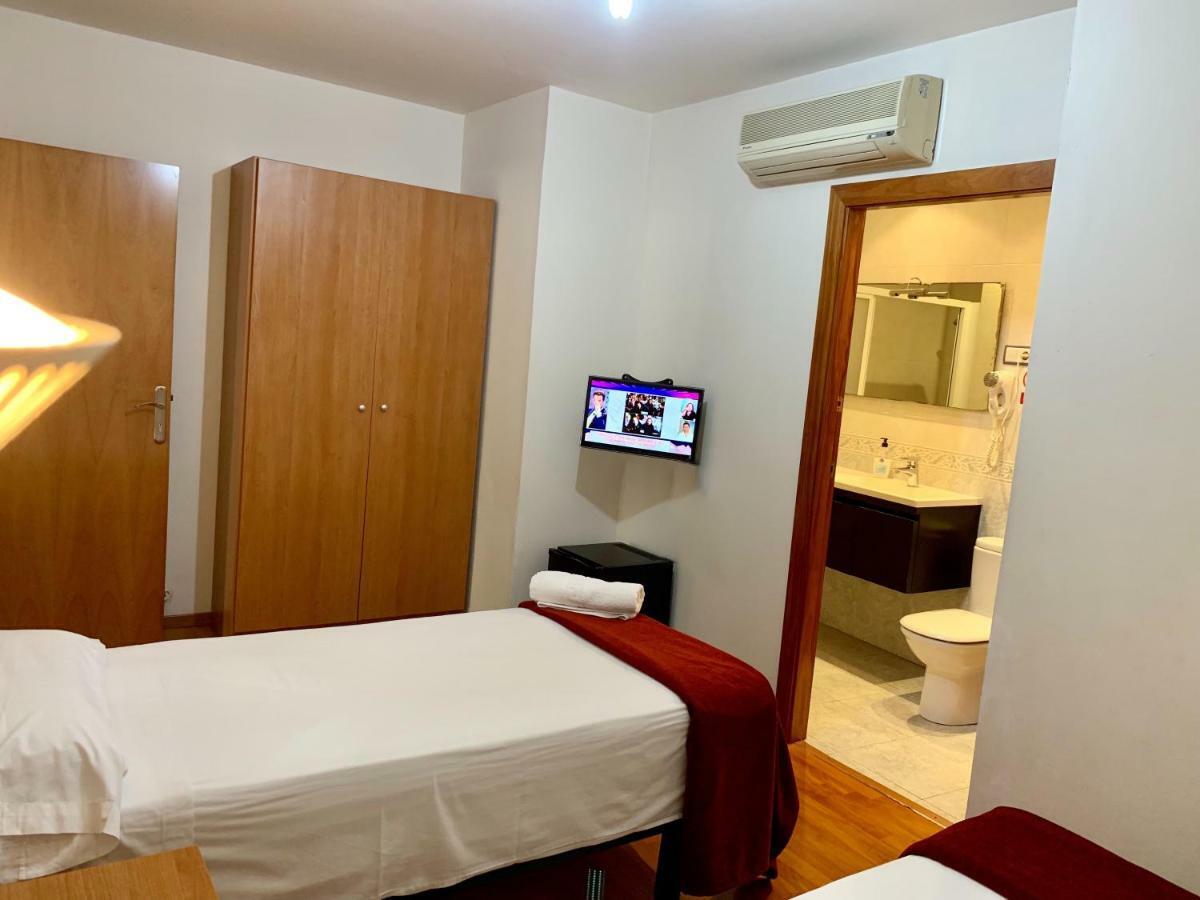 Hostal Madrazo Barcelona Exteriör bild